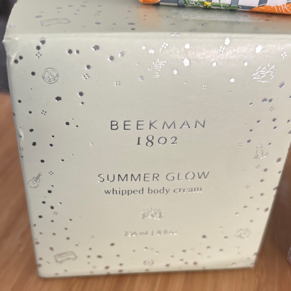 Beekman 1802 Mandarin Thyme Goat Milk Bar Soap and Body Cream Set - Picture 2 of 4